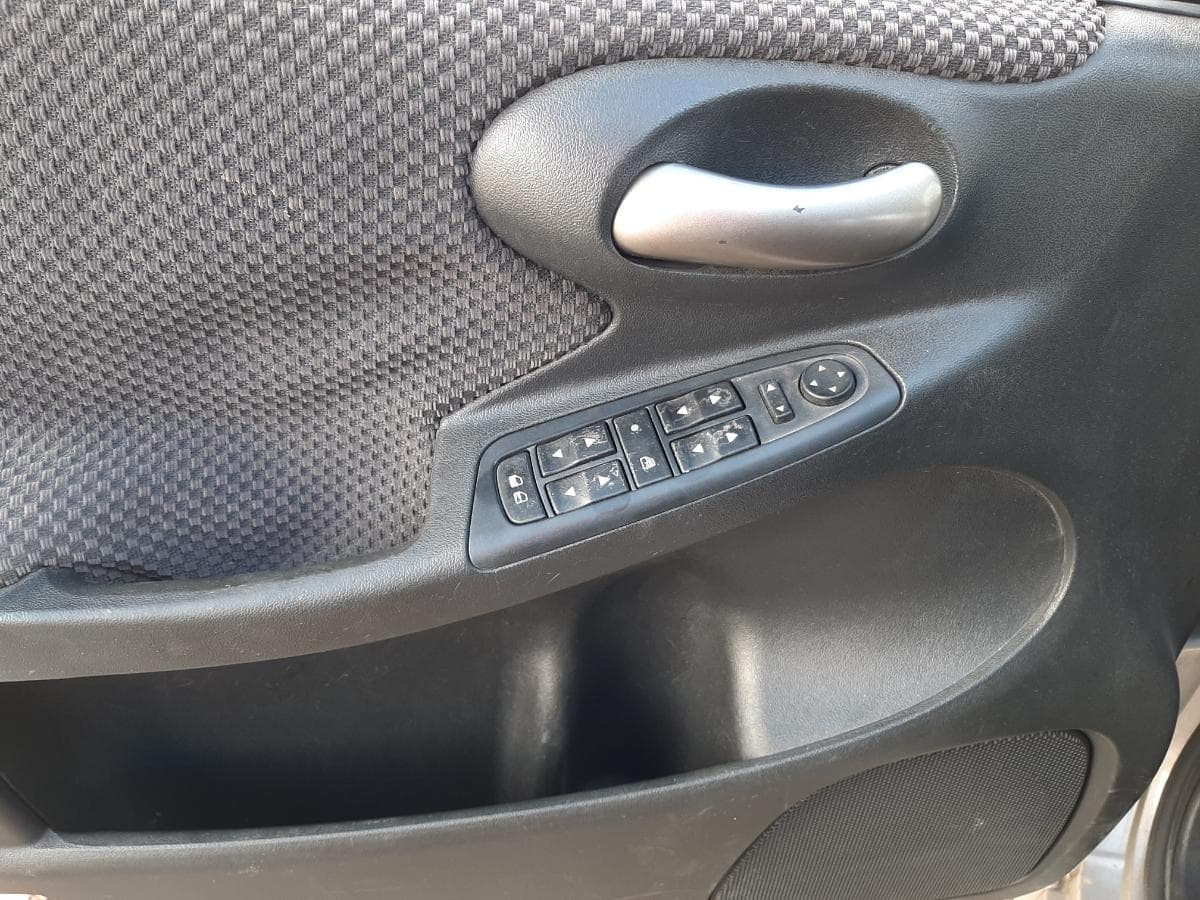 Fiat Stilo 1.6 · Ano 2002 — imagem 14