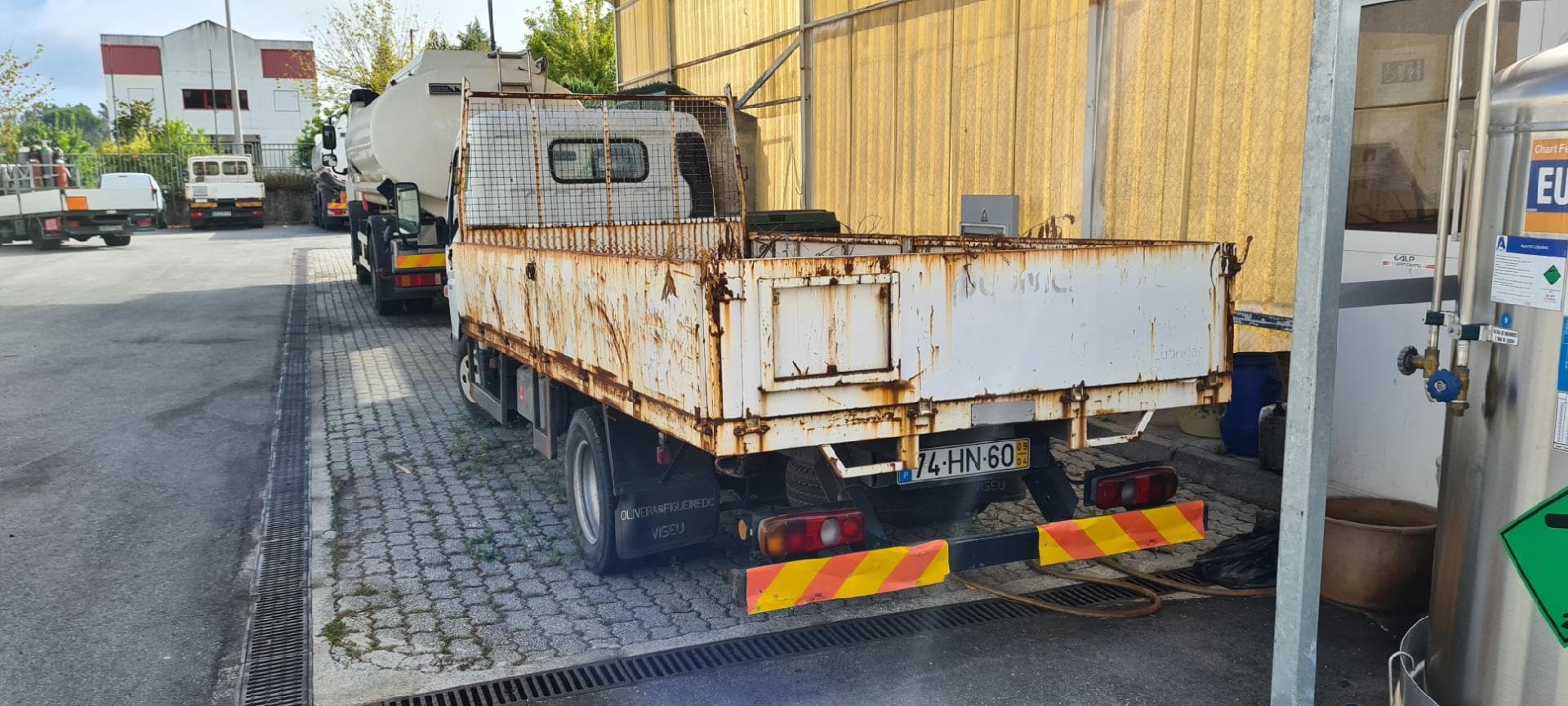 Mitsubishi Fuso · Viseu — imagem 3