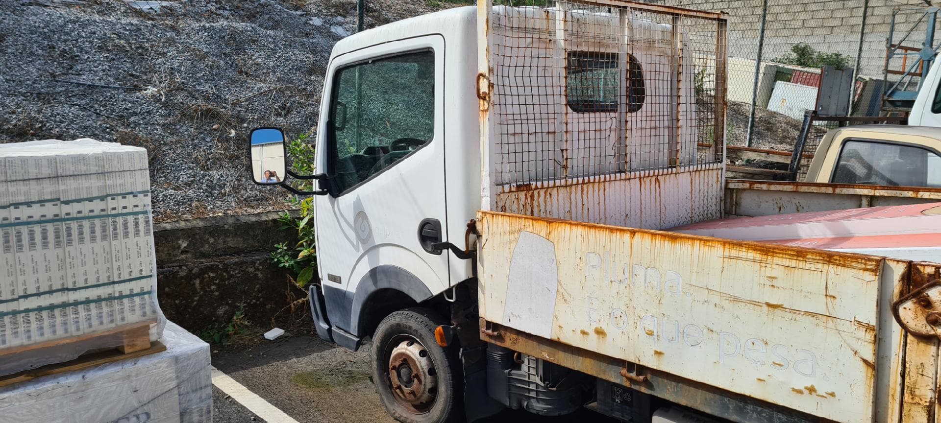 Nissan Cabstar · Viseu — imagem 1