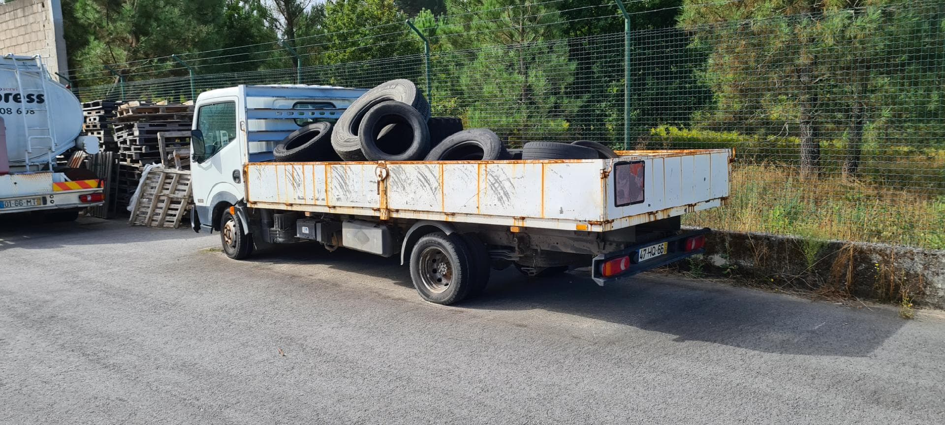 Nissan Cabstar · Viseu — imagen 4