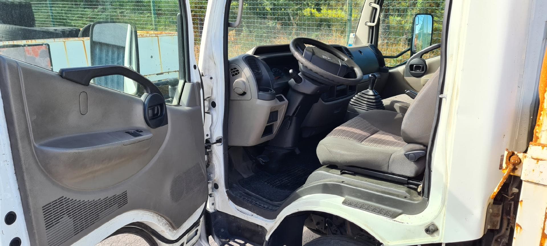 Nissan Cabstar · Viseu — imagen 5