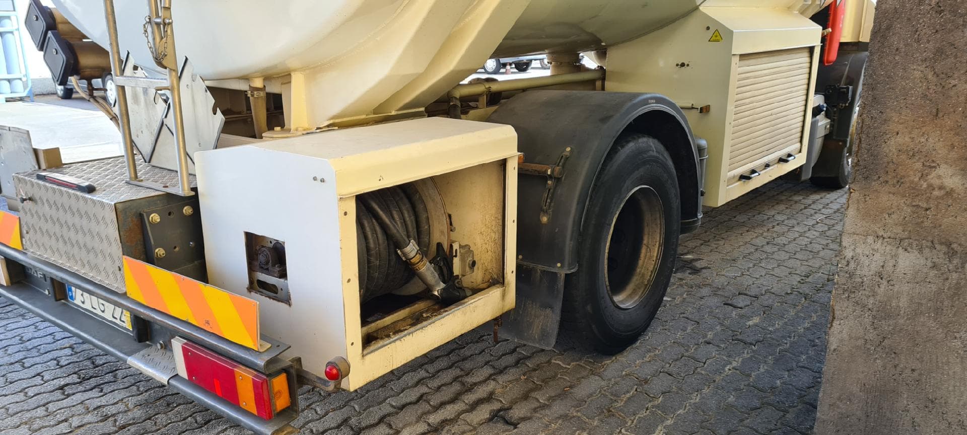 Daf  CF · Viseu — imagen 3