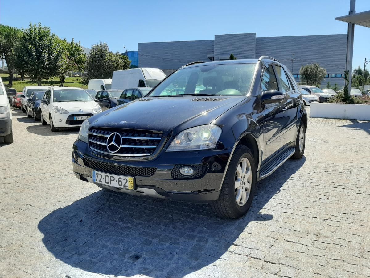 Mercedes-Benz ML 320 CDI · Ano 2007 — imagem 3