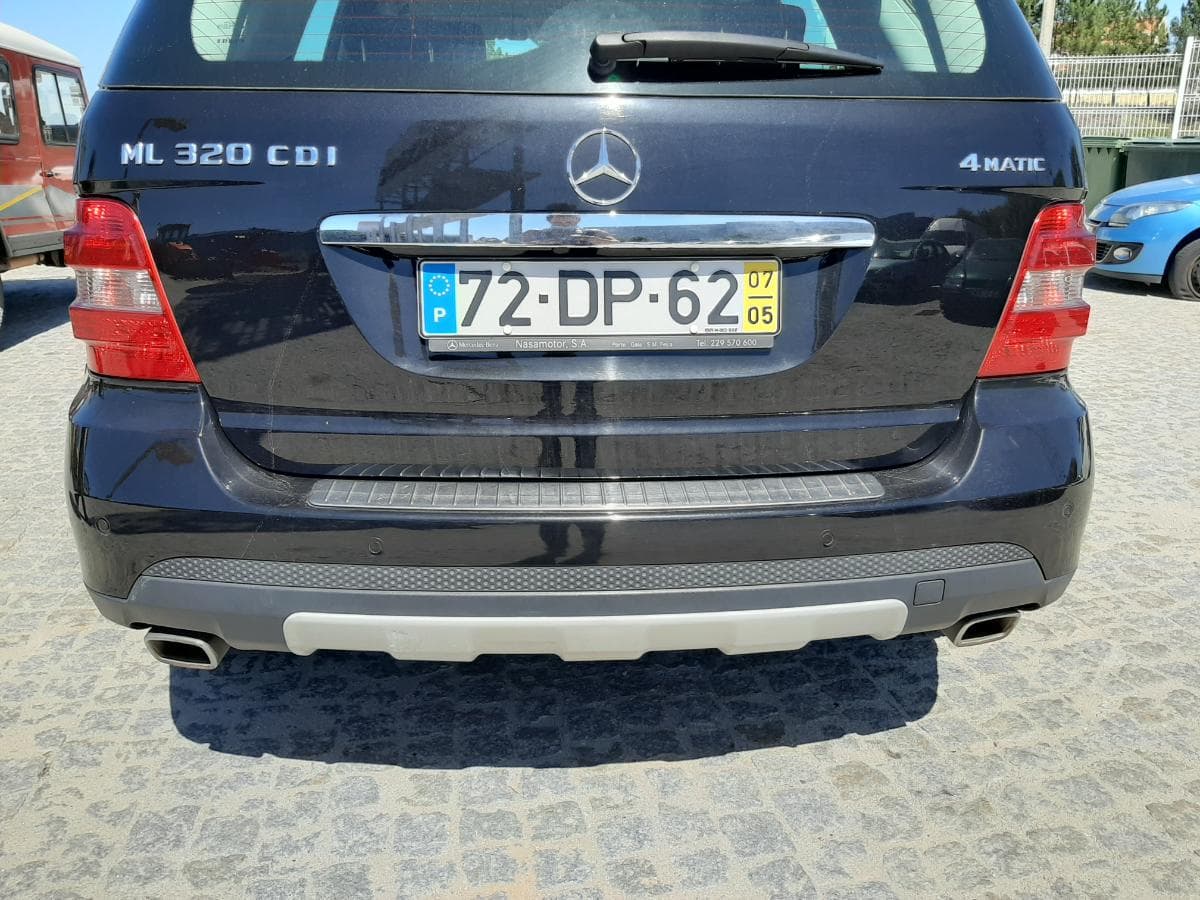 Mercedes-Benz ML 320 CDI · Ano 2007 — imagem 7