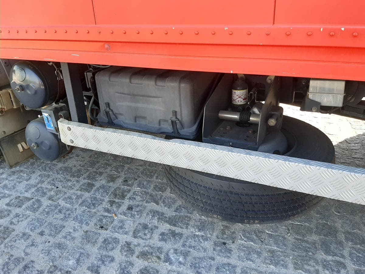 Iveco Eurocargo ML 75 E16 · Año 2008 — imagen 8