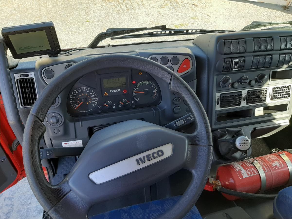Iveco Eurocargo ML 75 E16 · Ano 2008 — image 16