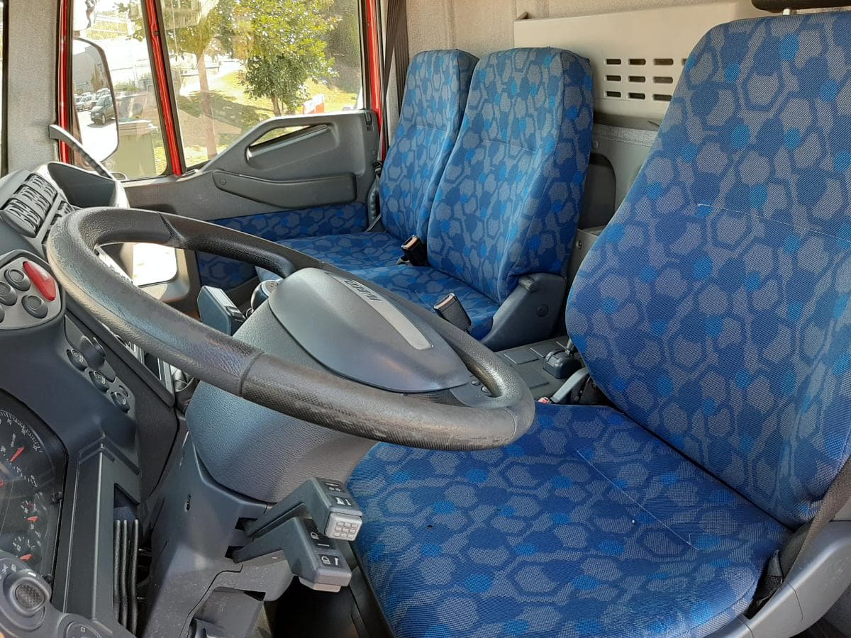 Iveco Eurocargo ML 75 E16 · Ano 2008 — image 13