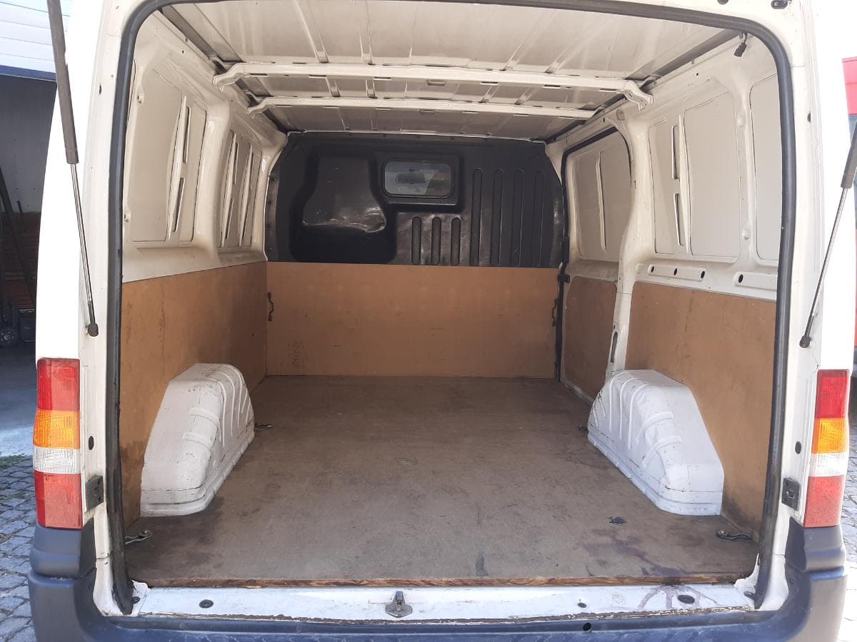Ford Transit 2.0 · Ano 2001 — imagem 7