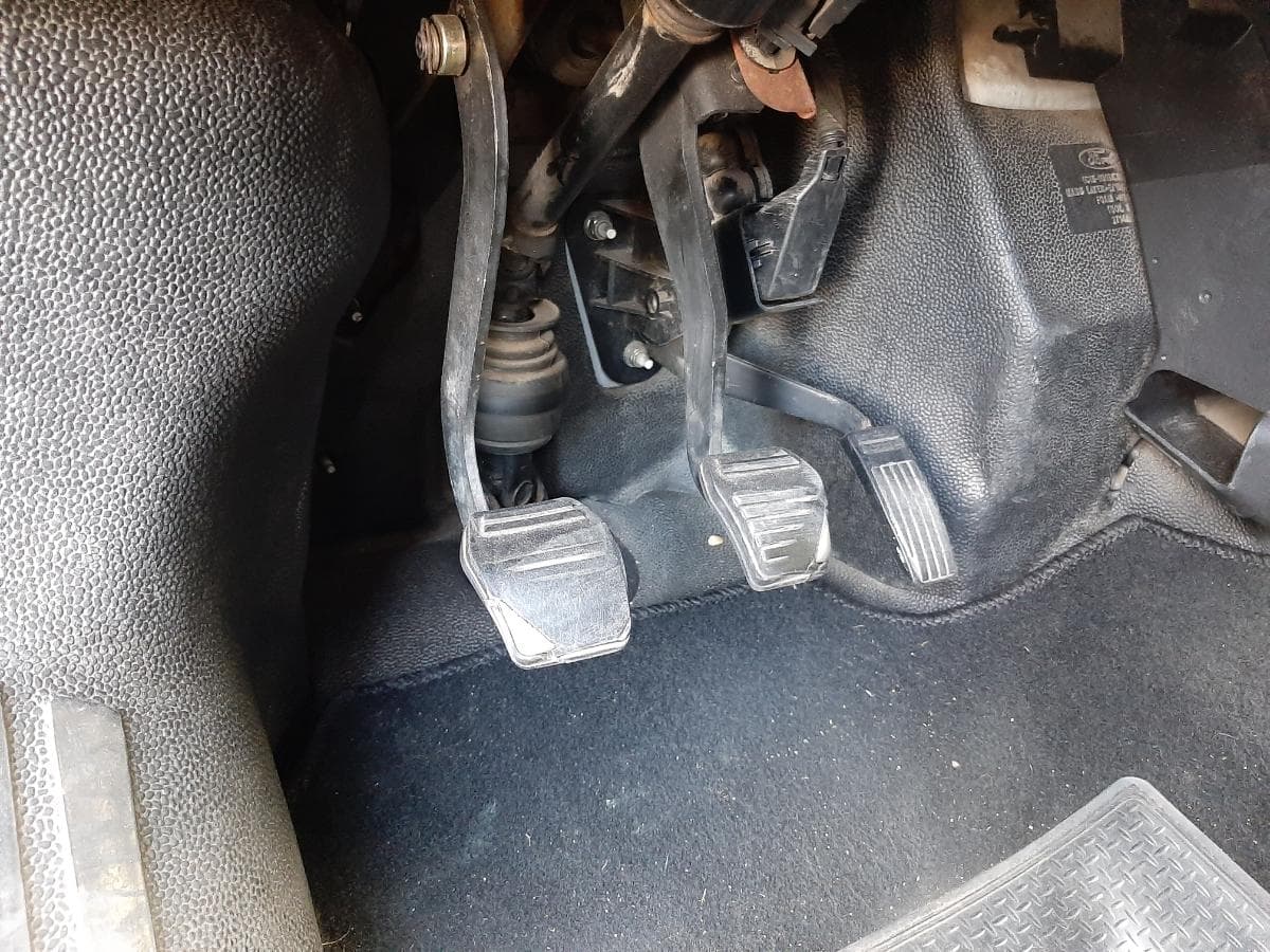 Ford Transit 2.0 · Ano 2001 — imagem 15