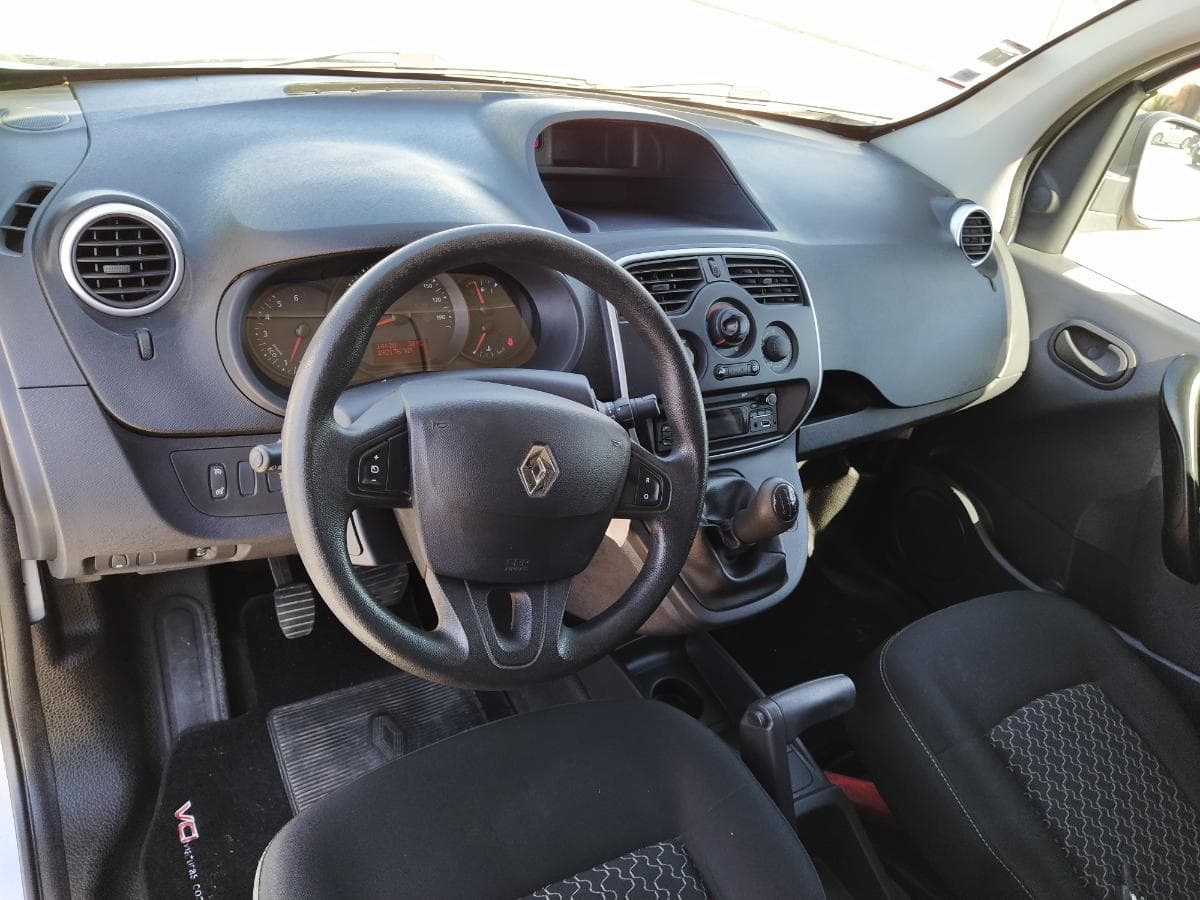 Renault Kangoo 1.5 DCI · Ano 2014 — imagen 11