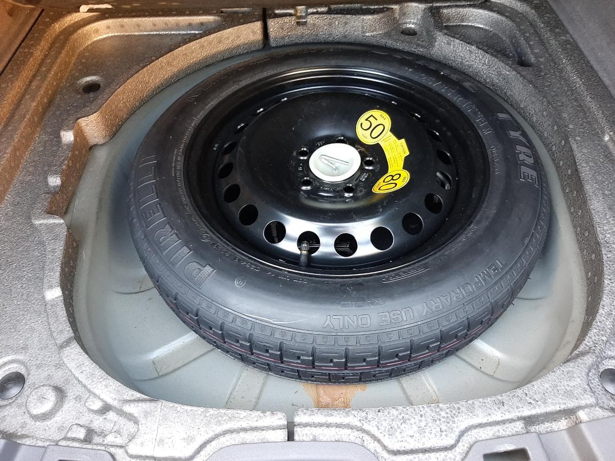 Volvo S40 1.6D · Ano 2005 — image 19