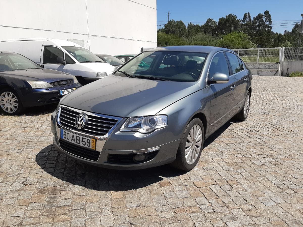Volkswagen Passat 2.0 TDI · Ano 2005 — imagem 3