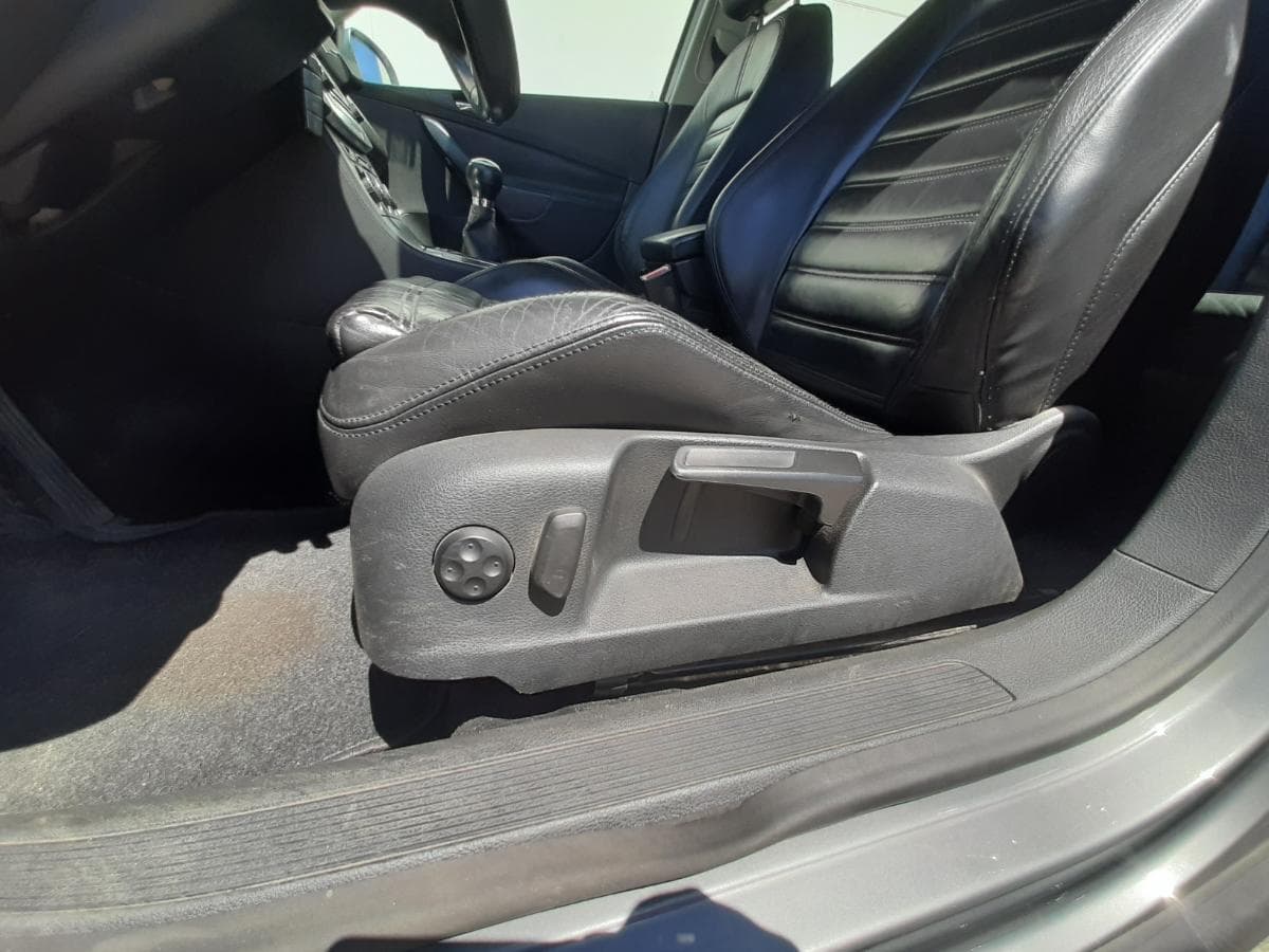 Volkswagen Passat 2.0 TDI · Ano 2005 — imagem 19