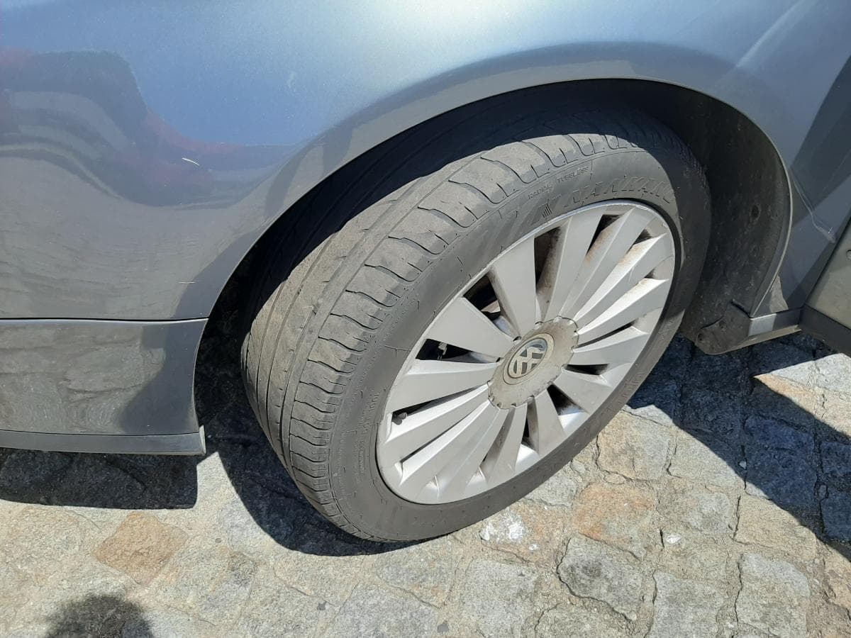Volkswagen Passat 2.0 TDI · Ano 2005 — imagem 27