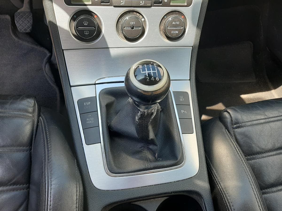 Volkswagen Passat 2.0 TDI · Ano 2005 — imagem 25