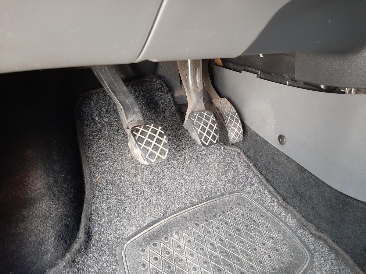 Seat Ibiza 1.2 12V · Ano 2006 — image 15