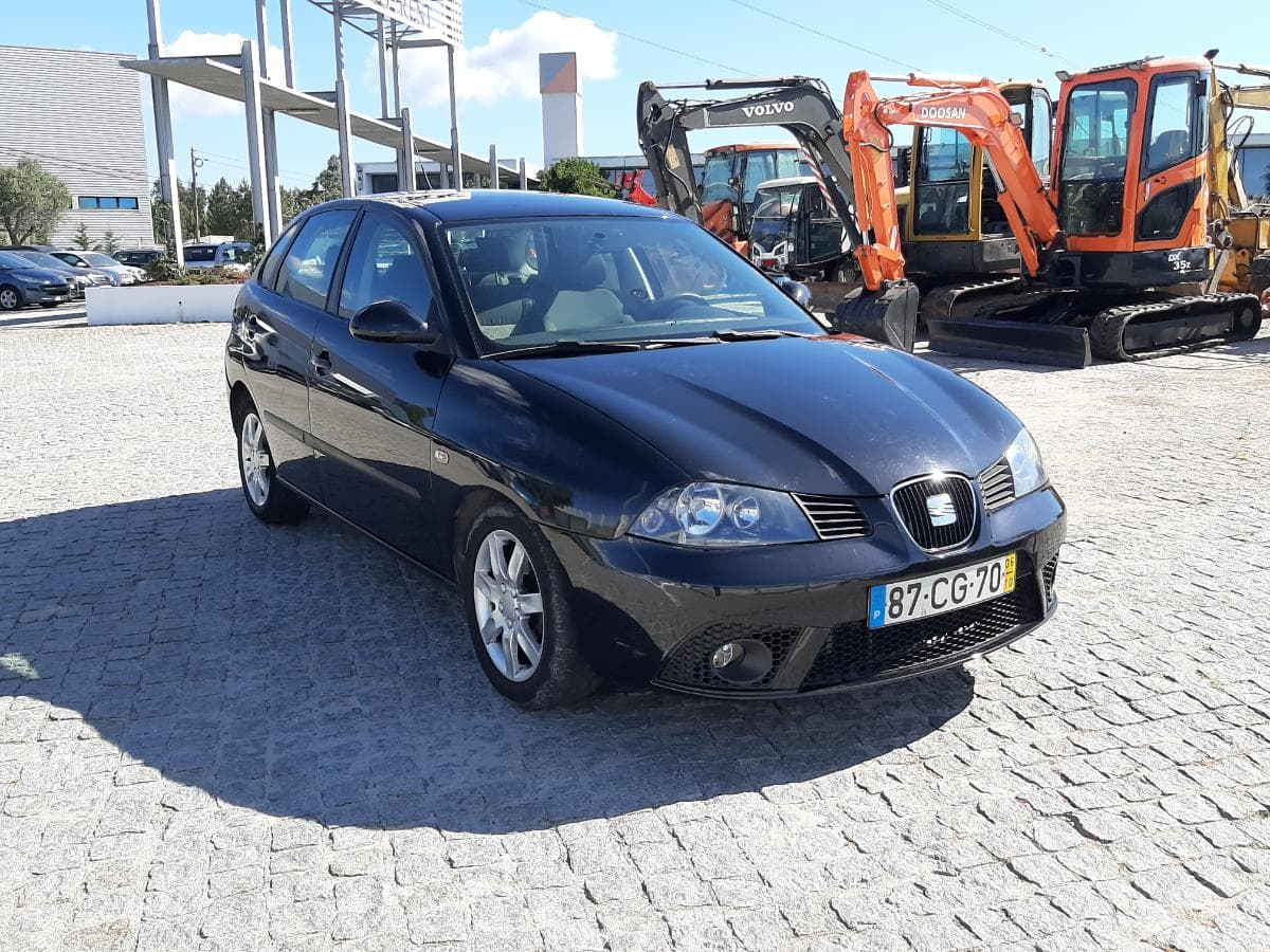 Seat Ibiza 1.2 12V · Ano 2006 — image 1