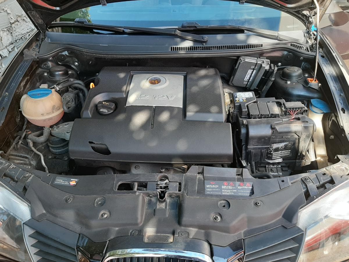Seat Ibiza 1.2 12V · Ano 2006 — image 23