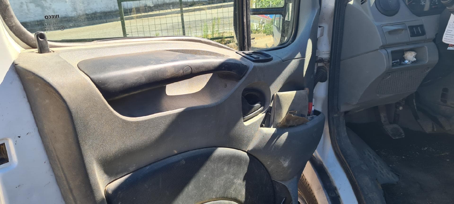Iveco 35C12 — image 7
