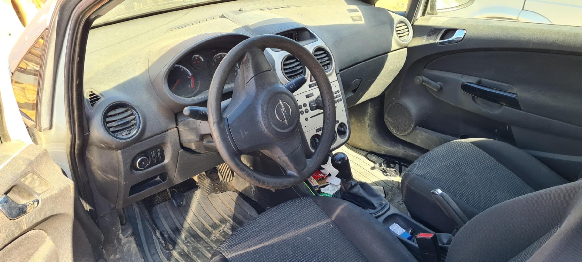 Opel Corsa — image 8