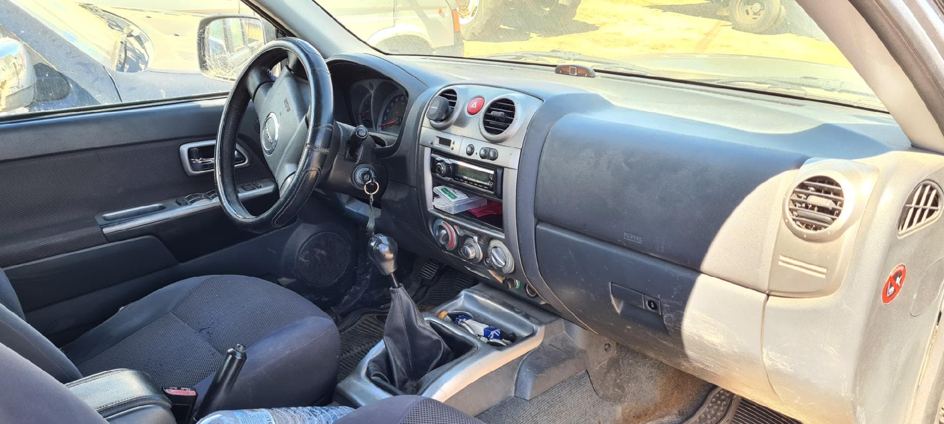 Isuzu D-Max — image 8