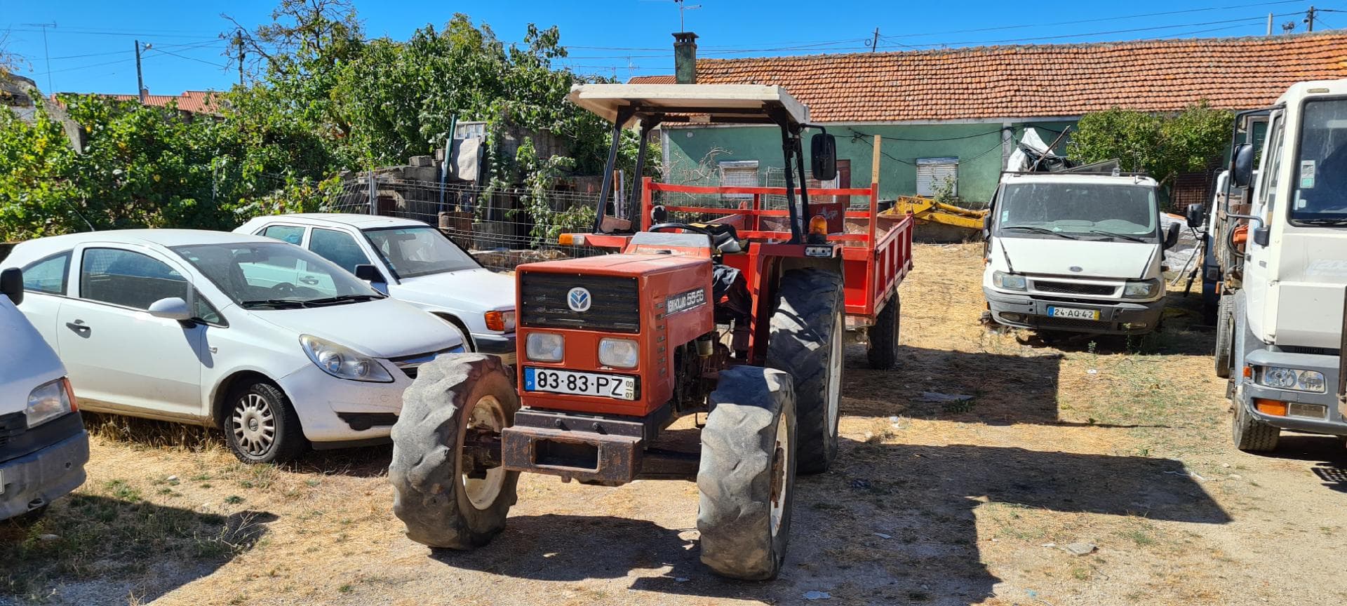 Trator + Reboque Agrícola — imagem 1