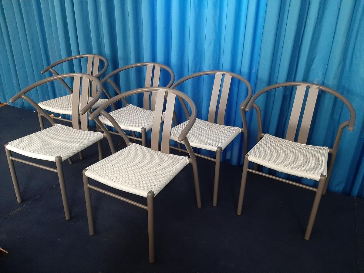 Chaises — image 2