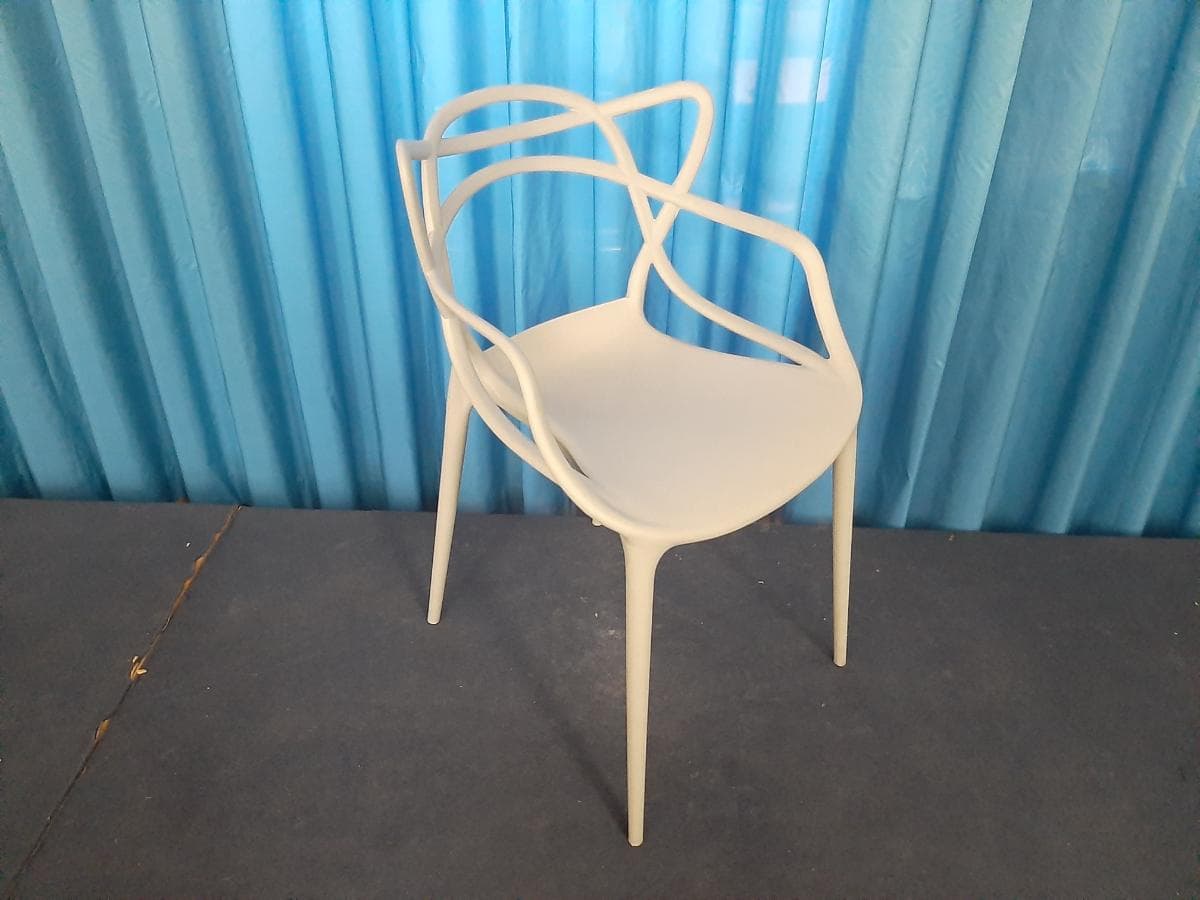 Chairs — image 4