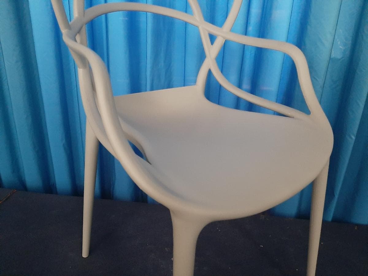 Chairs — image 3