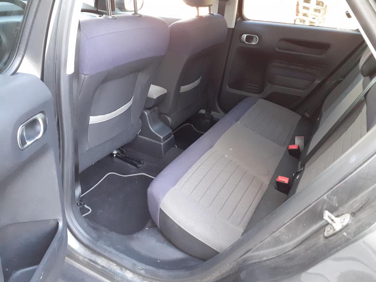 Citroën C4 Cactus 1.6 HDI · Ano 2014 — imagen 15