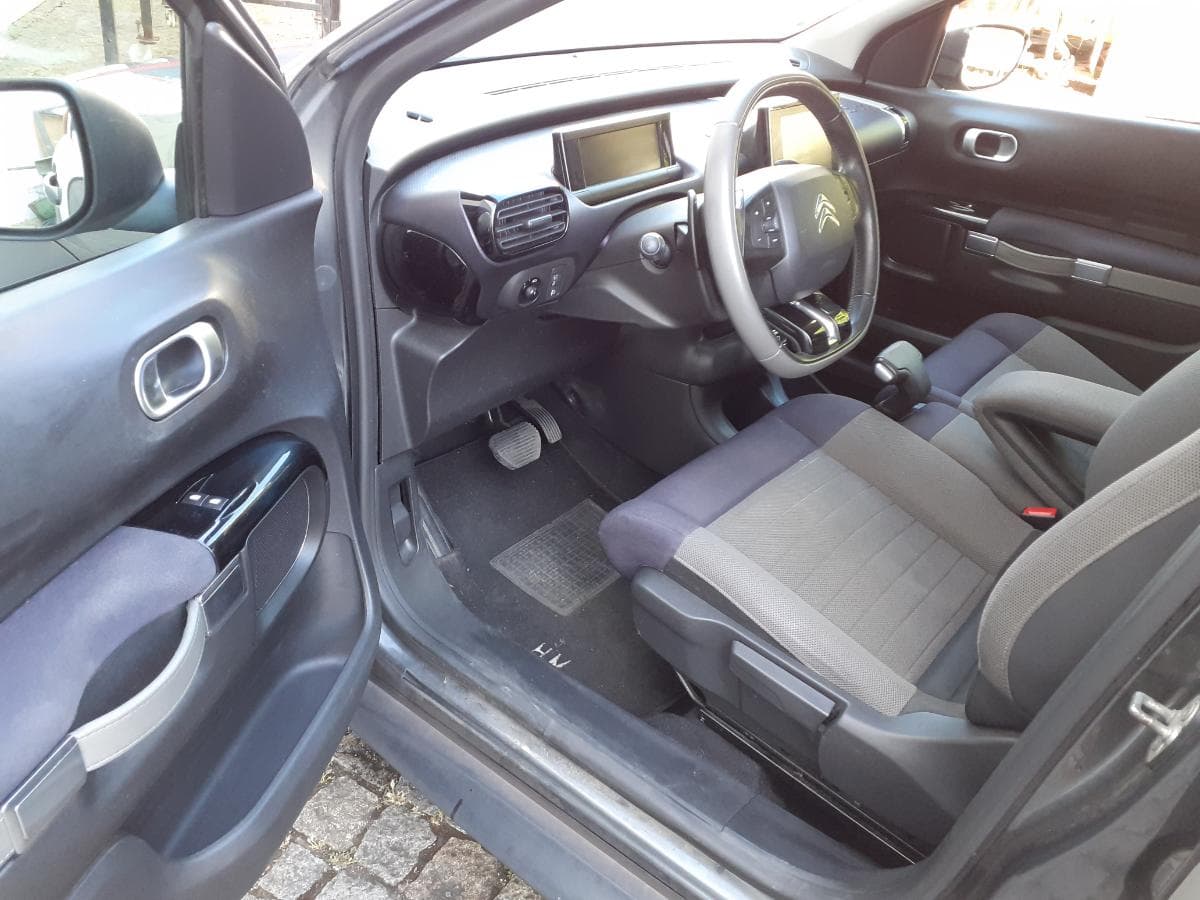 Citroën C4 Cactus 1.6 HDI · Ano 2014 — imagen 13