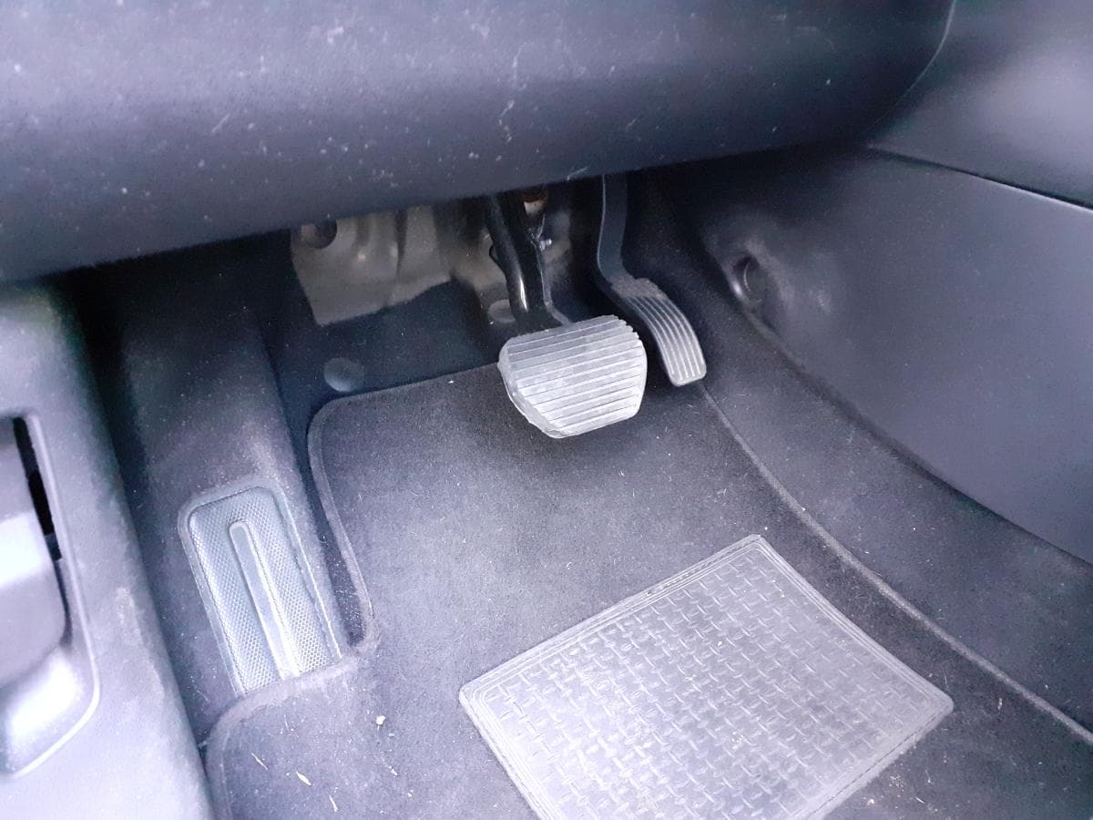 Citroën C4 Cactus 1.6 HDI · Ano 2014 — imagen 19