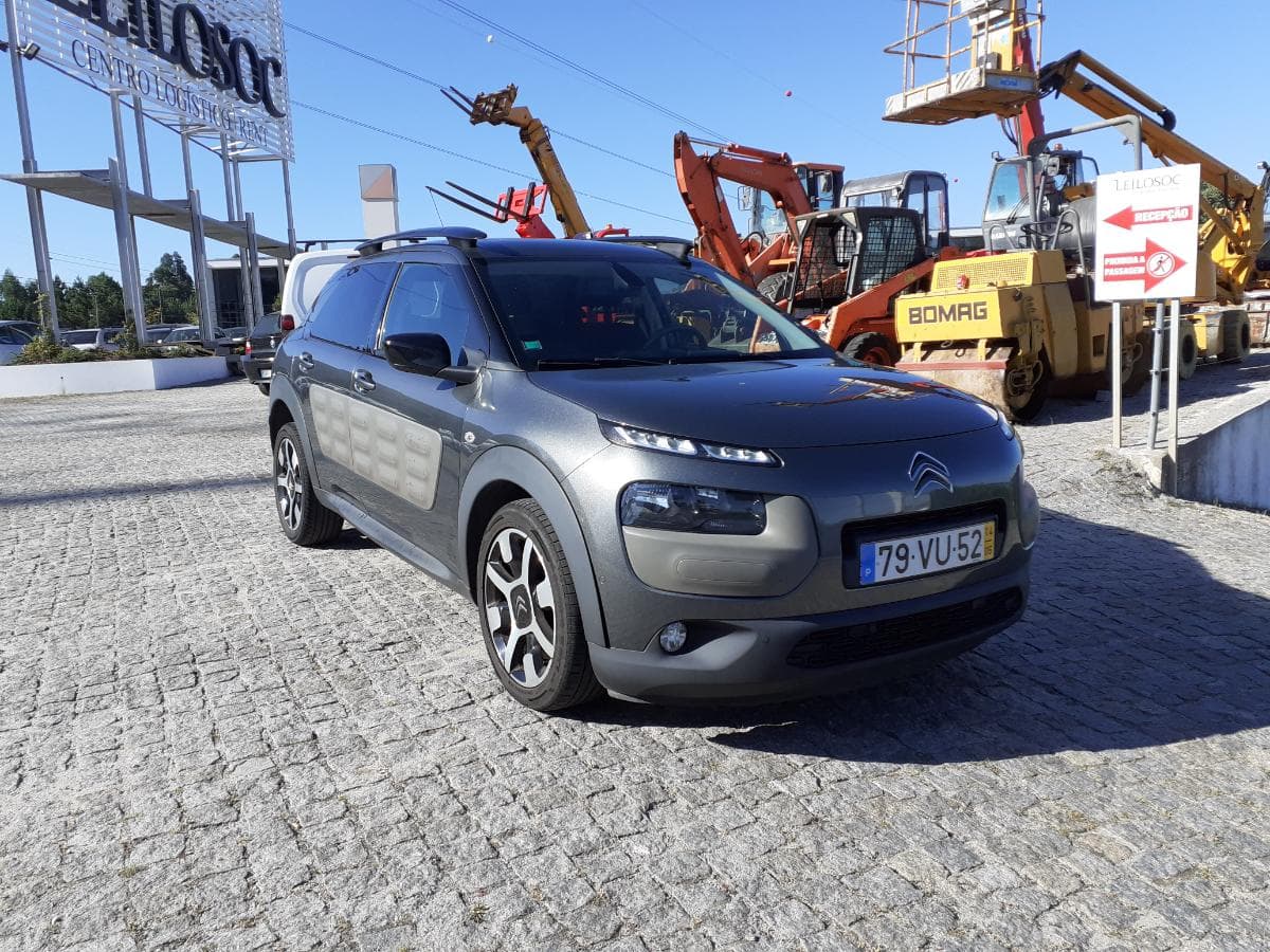 Citroën C4 Cactus 1.6 HDI · Ano 2014 — imagen 1