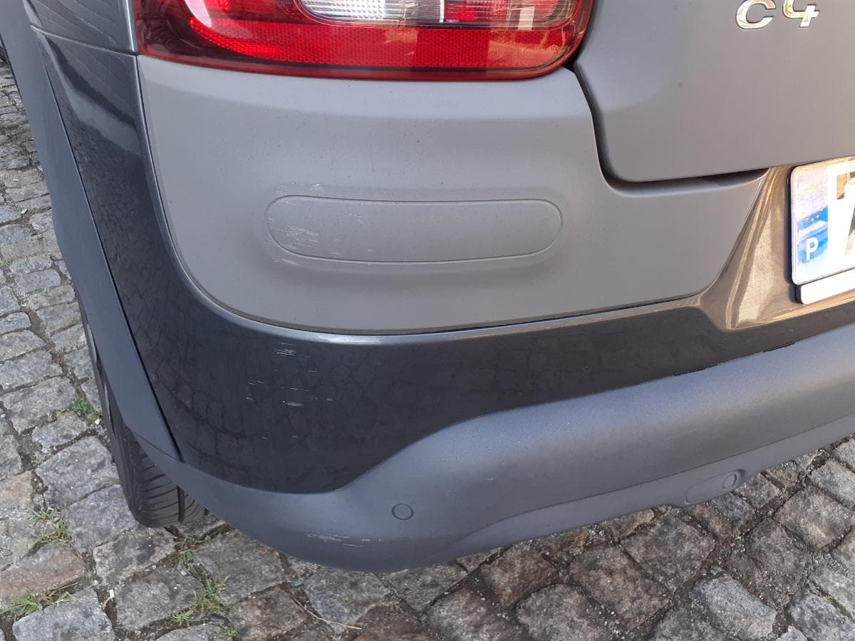Citroën C4 Cactus 1.6 HDI · Ano 2014 — imagen 8
