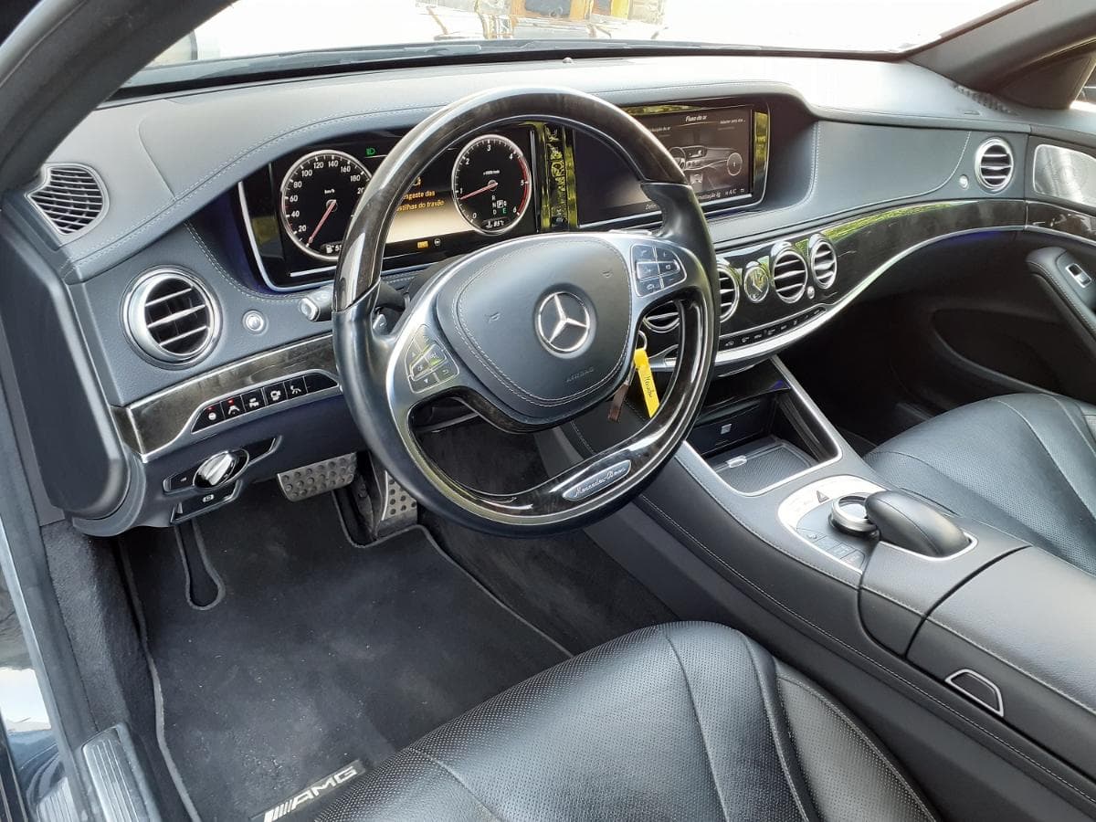 Mercedes-Benz S350 Bluetec KIT AMG · Ano 2014 — imagem 22
