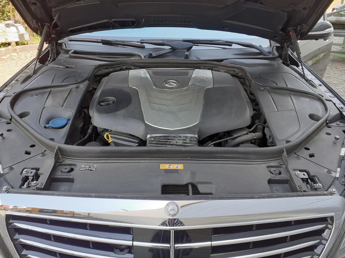 Mercedes-Benz S350 Bluetec KIT AMG · Ano 2014 — imagem 34