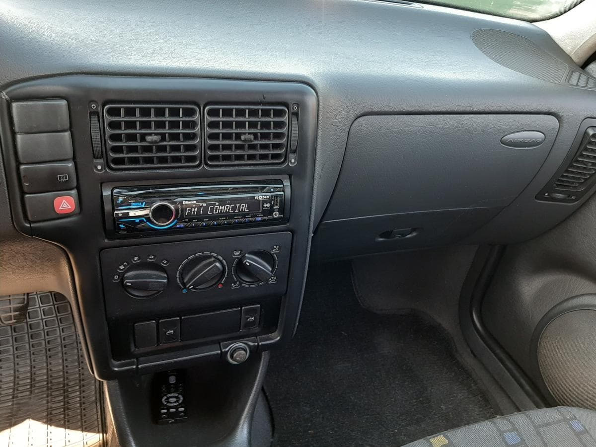 Volkswagen Polo · Ano 1999 — imagem 12