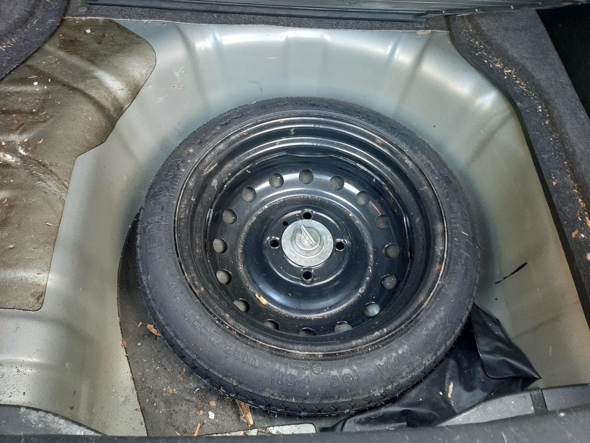 Nissan Tiida 1.5 DCI · Ano 2007 — imagem 8