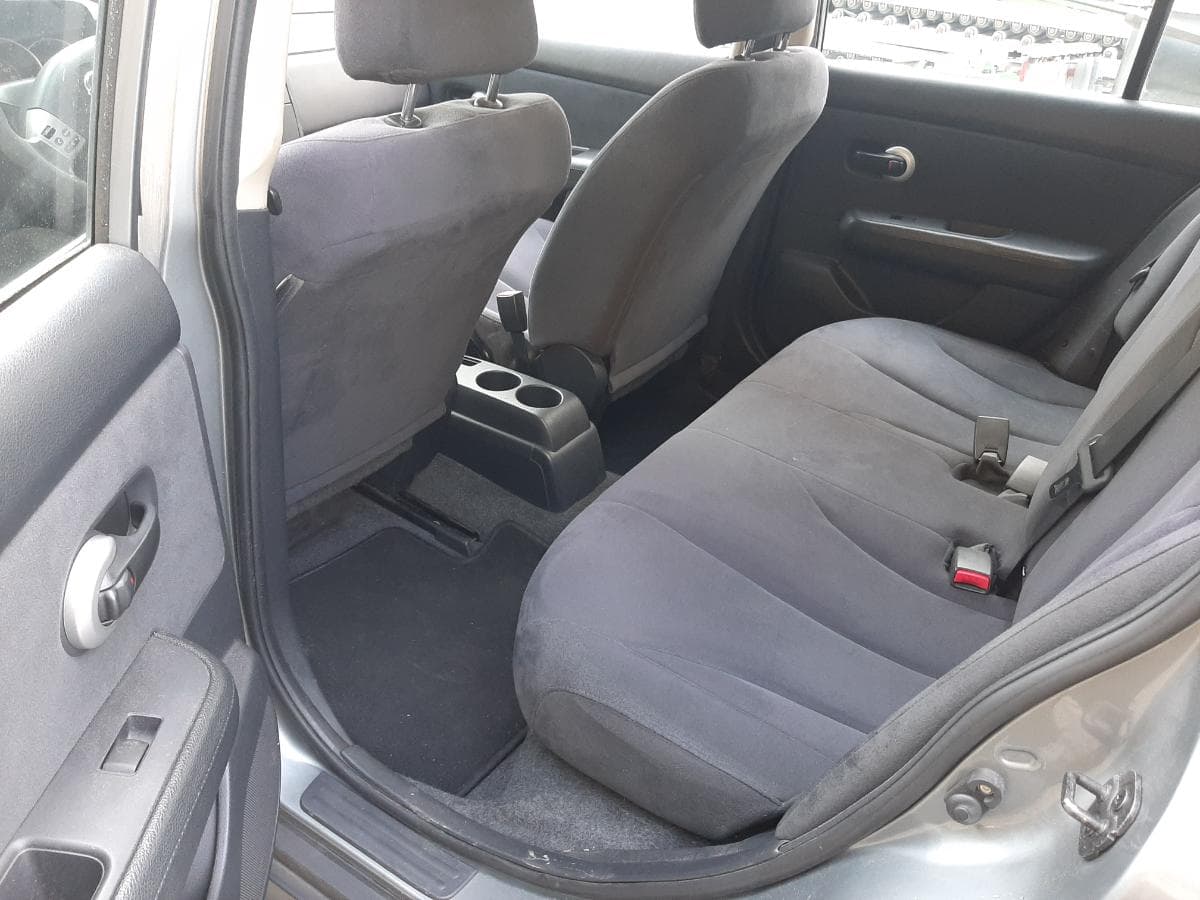 Nissan Tiida 1.5 DCI · Ano 2007 — imagem 10