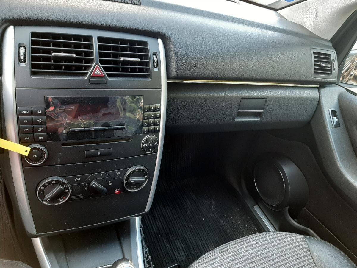 Mercedes-Benz B200 CDI · Ano 2005 — imagem 15