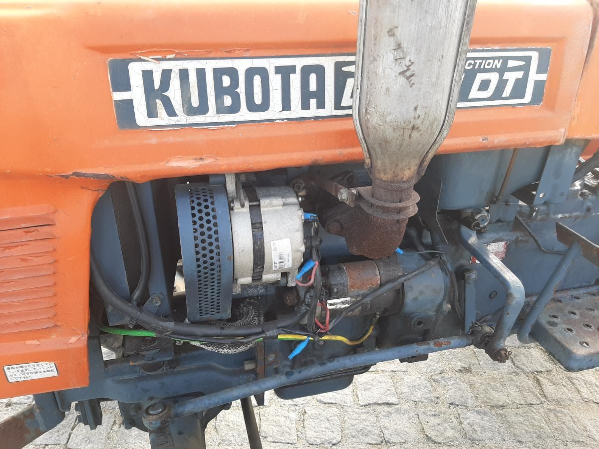 Trator Agrícola Kubota — image 8