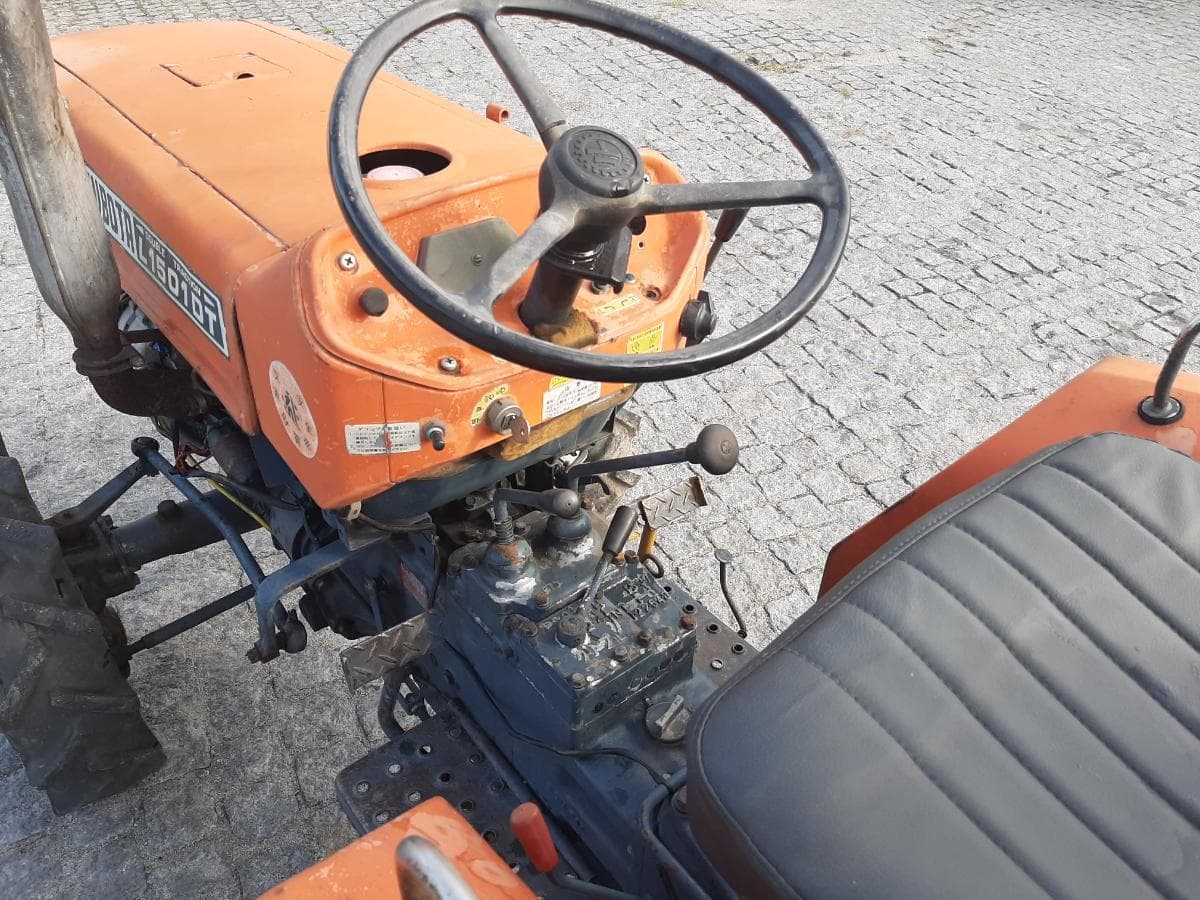 Trator Agrícola Kubota — image 10