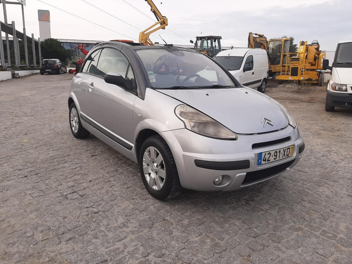 Citroën C3 Pluriel · Ano 2004 — imagem 1