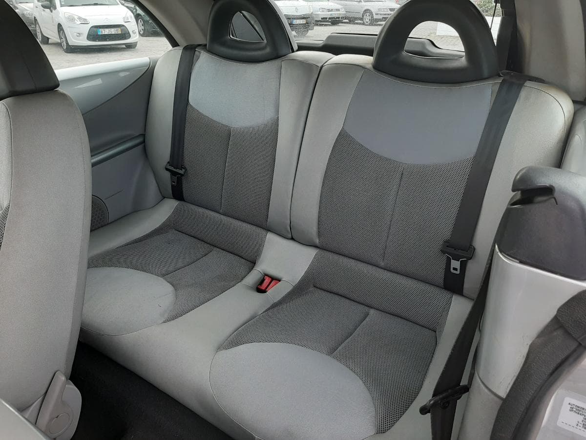 Citroën C3 Pluriel · Ano 2004 — imagem 16