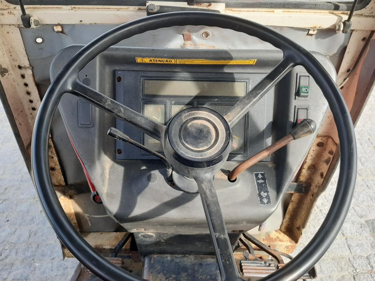 Trator agrícola Case 485 · Ano 1992 — imagem 12