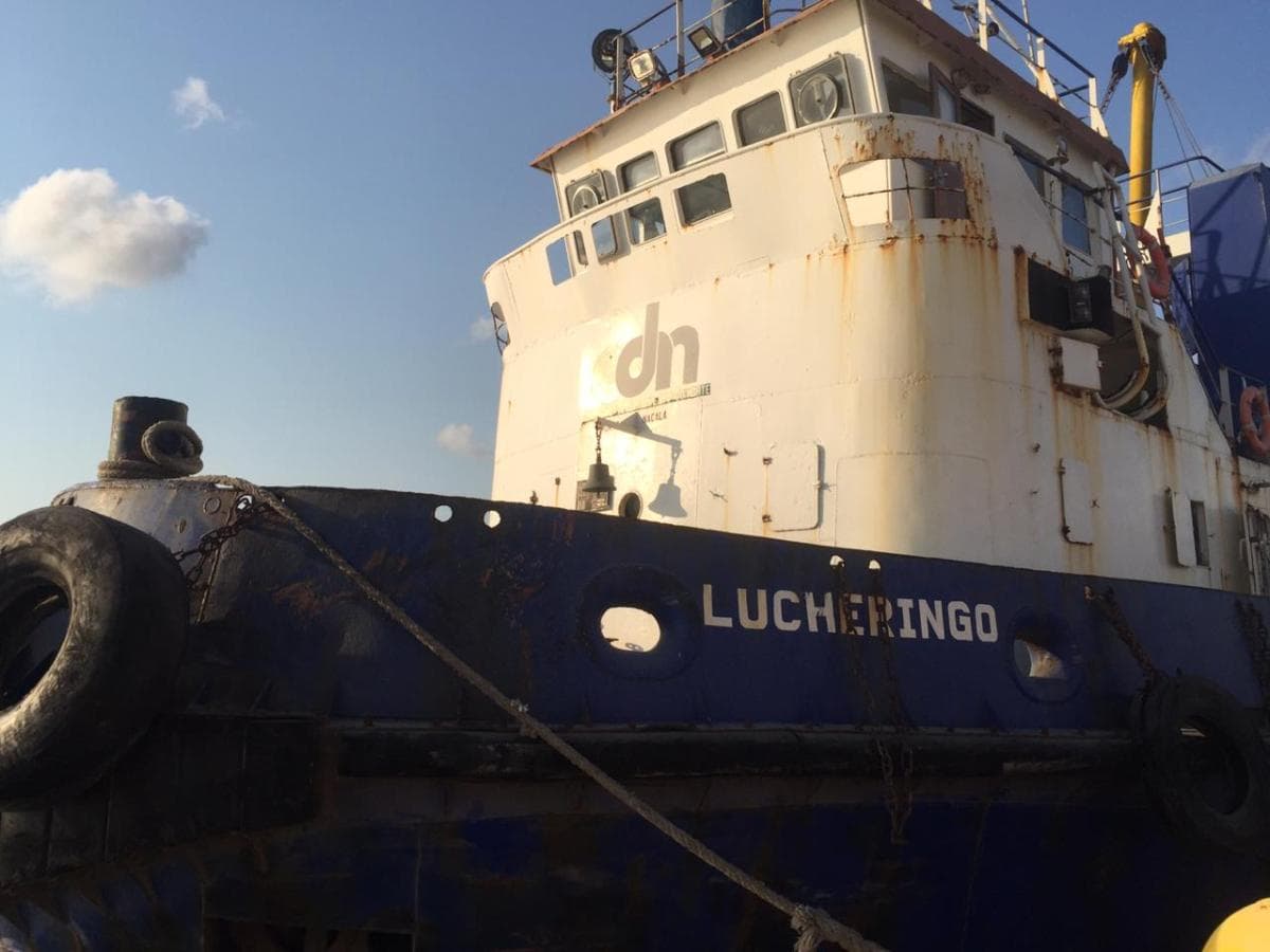 Barco Rebocador · — imagem 23