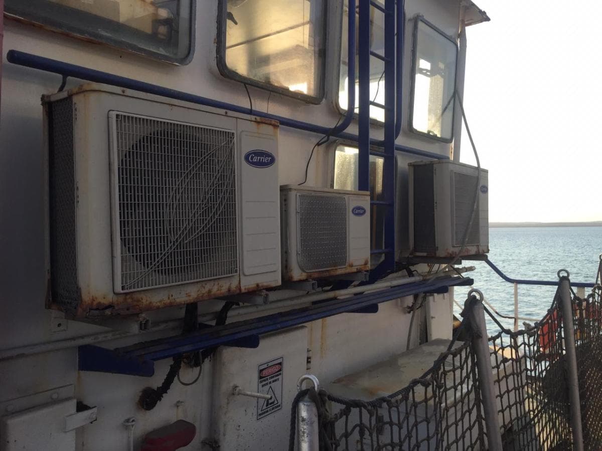 Barco Rebocador · — imagem 30