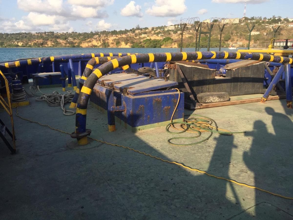 Barco Rebocador · — imagem 33