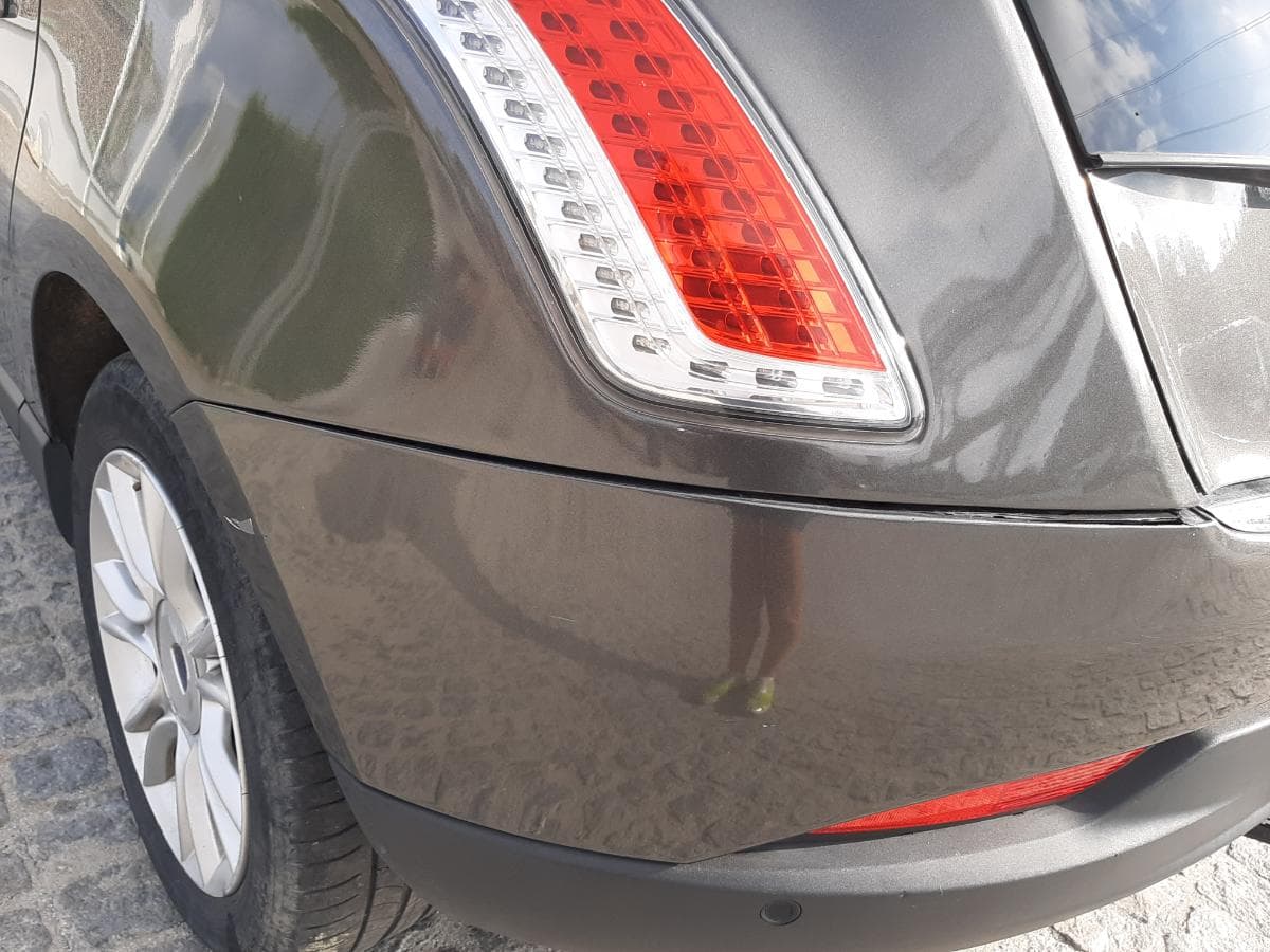 Redução Valor · Lancia Delta III 1.6D Multijet · Ano 2012 — imagem 9