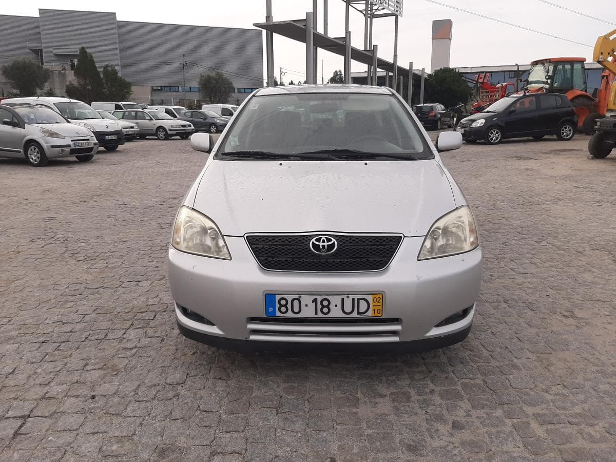 Toyota Corolla 1.4 VVT· Ano 2002 — imagen 2